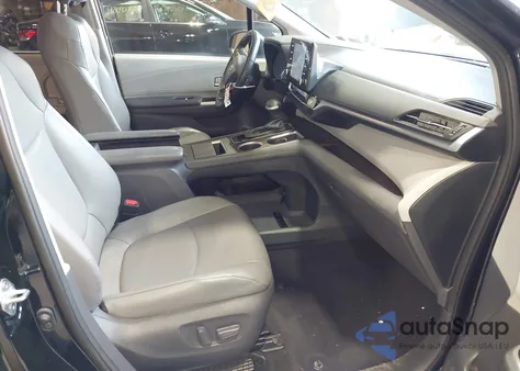 2021 Toyota Sienna Xle from USA, damaged, VIN 5TDYRKEC1MS017013